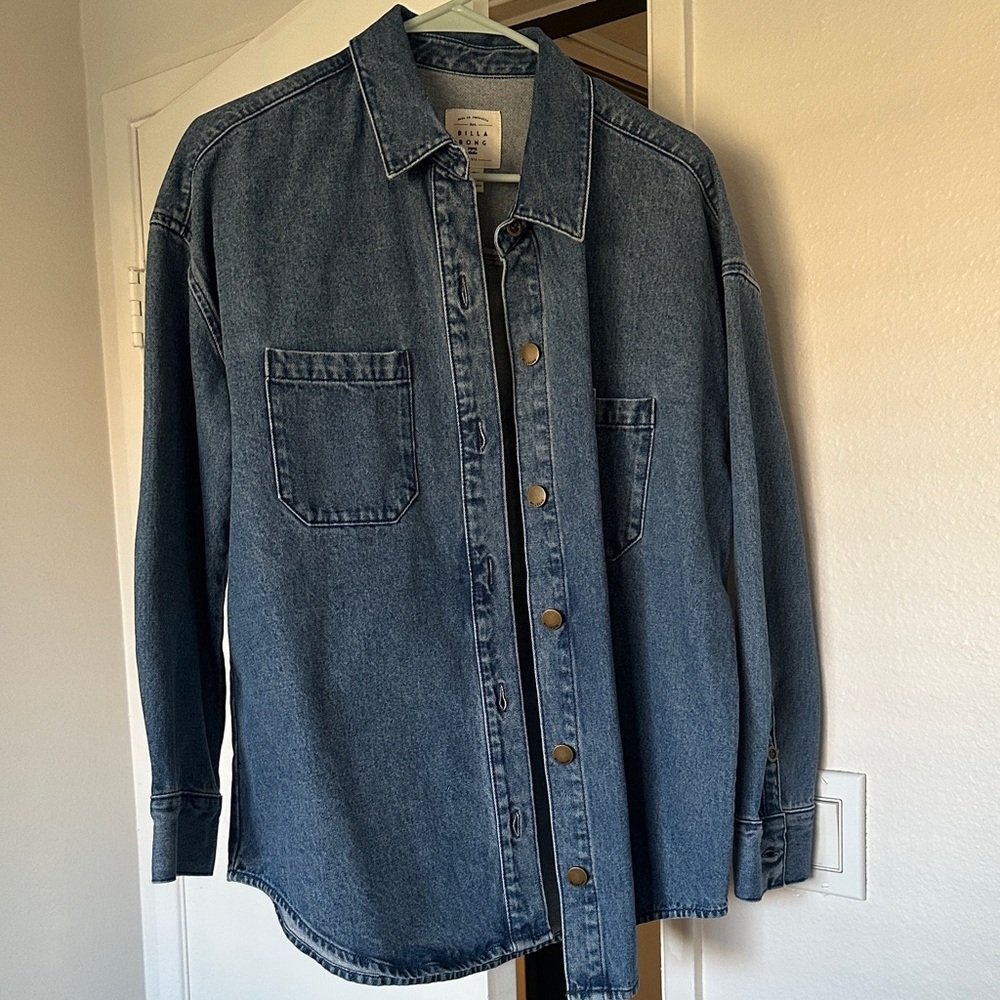 Billabong Denim Jacket NWOT